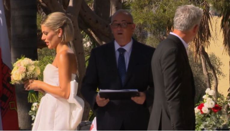 “J’ai un peu triché” : Coralie (Mariés au premier regard) révèle avoir enfreint une règle lors de son mariage à l’aveugle avec Bruno